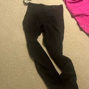 athletic leggings, black, size Medium